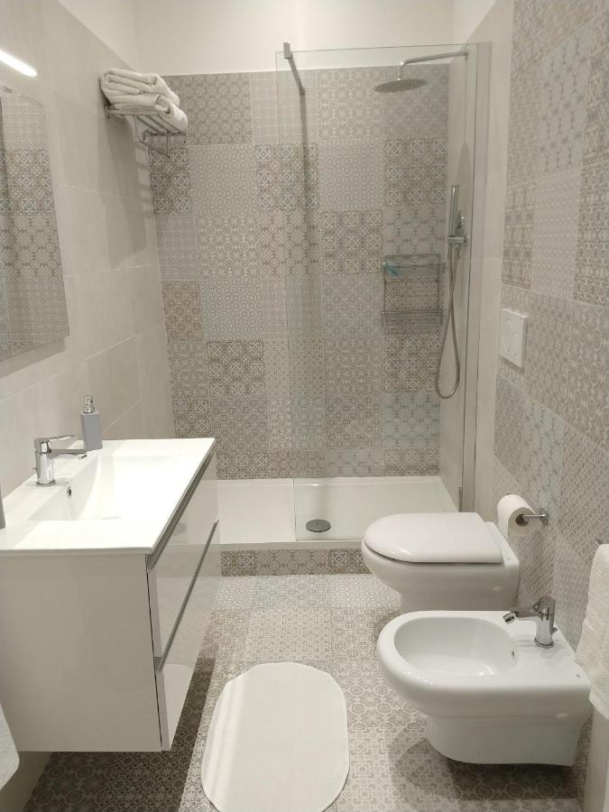 B&B 20 Archi Monopoli Exterior photo